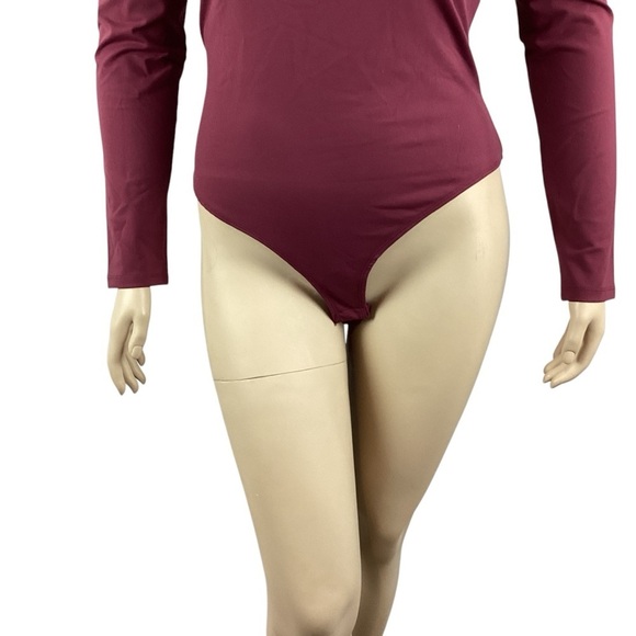 Free People Intimately Stars Aligned V-Wire Bodysuit Size XL Rhododendron - Picture 3 of 9